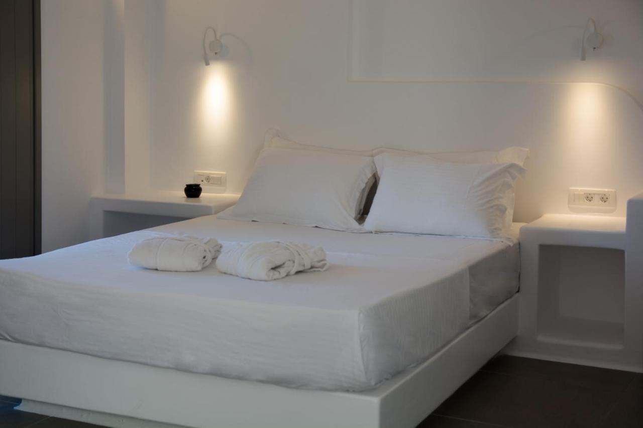 Amphitrite Suites Santorini Vóthon Eksteriør billede