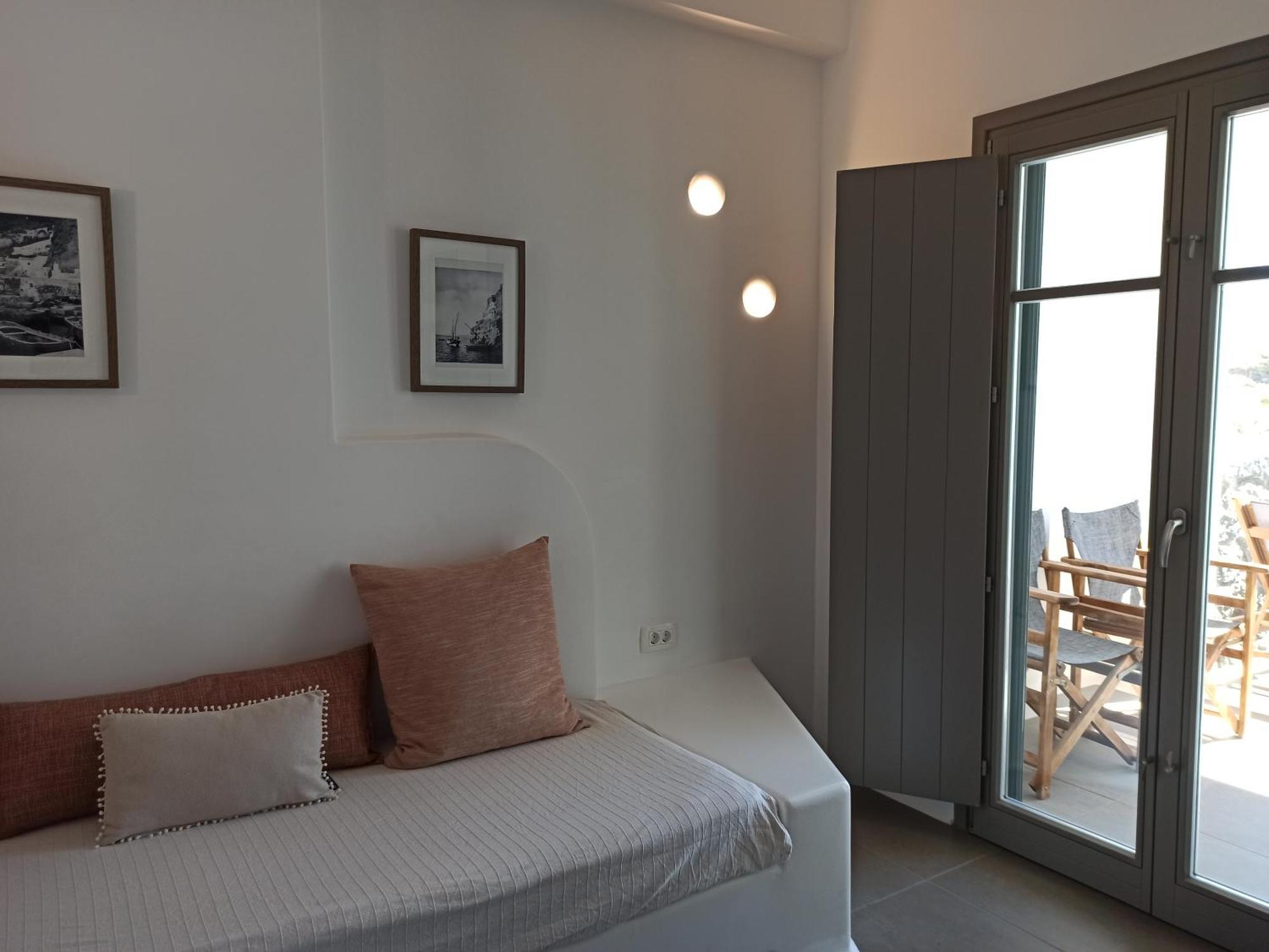 Amphitrite Suites Santorini Vóthon Eksteriør billede